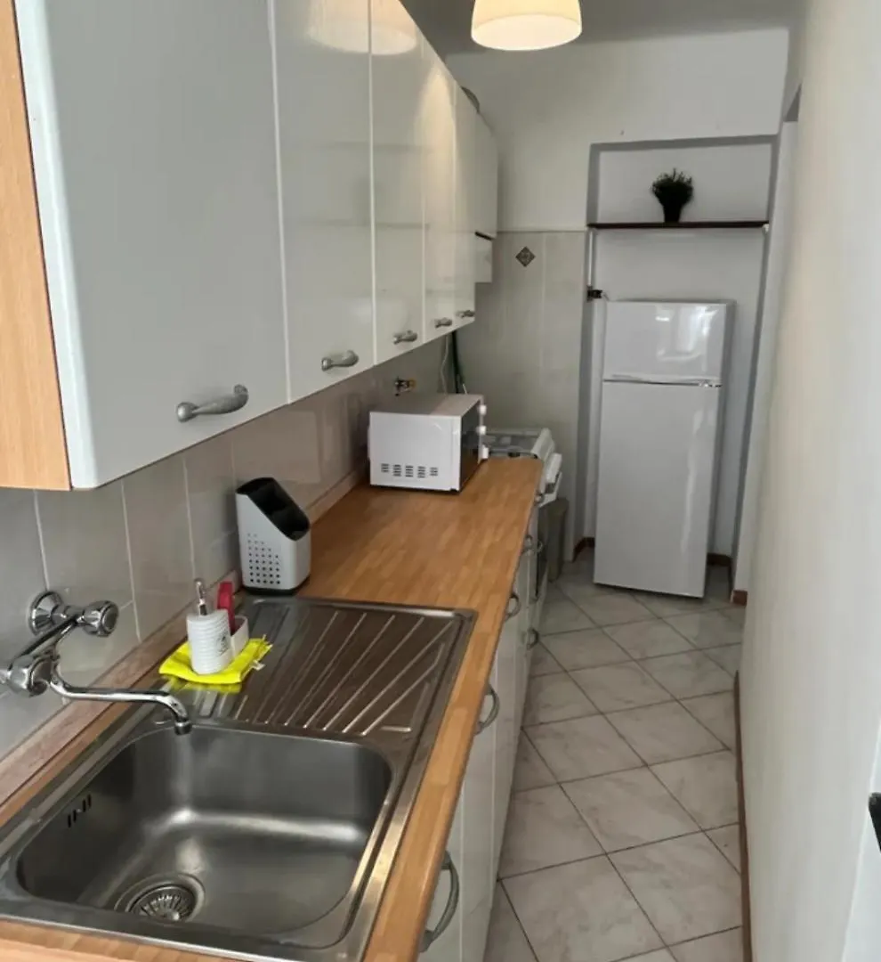 Andromeda 2 Apartment Genoa